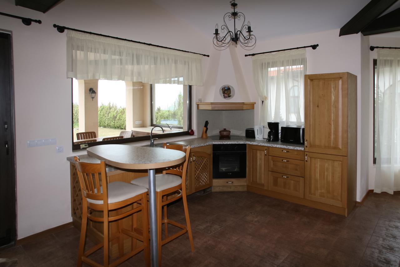 Private Villa 102 With Heated Pool In Blacksearama บัลชิค ภายนอก รูปภาพ